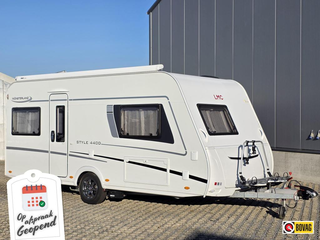 LMC Style Comfort 440 D incl Bovag beurt/garantie, Caravans en Kamperen, Caravans, Rondzit, Bedrijf, Overige typen, 4 tot 5 meter