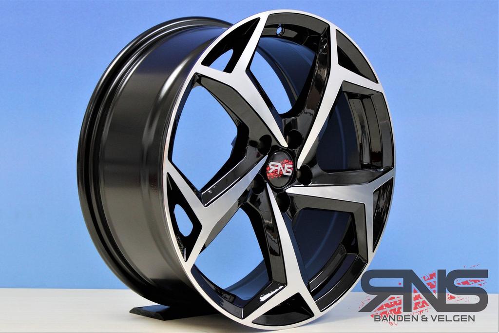 5x100 17 inch Passen Onder Seat Skoda Polo Ibiza Velgen, Velg(en), -, -, Nieuw