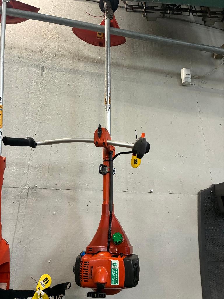 Husqvarna bosmaaier 343R  nr18, Ophalen, Benzine, Gebruikt, 10 tot 30 cm