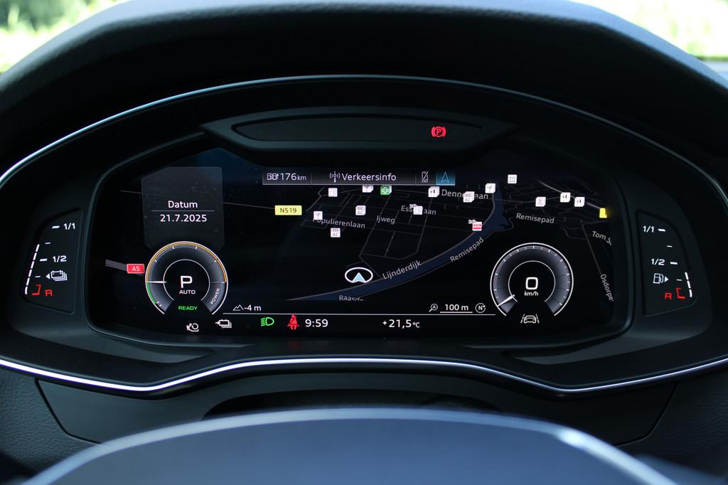 Audi A6 Avant 50 TFSI e 300PK QUATTRO BUSINESS EDITION CAMER, 12 maanden, Gebruikt, 4 cilinders, Wit