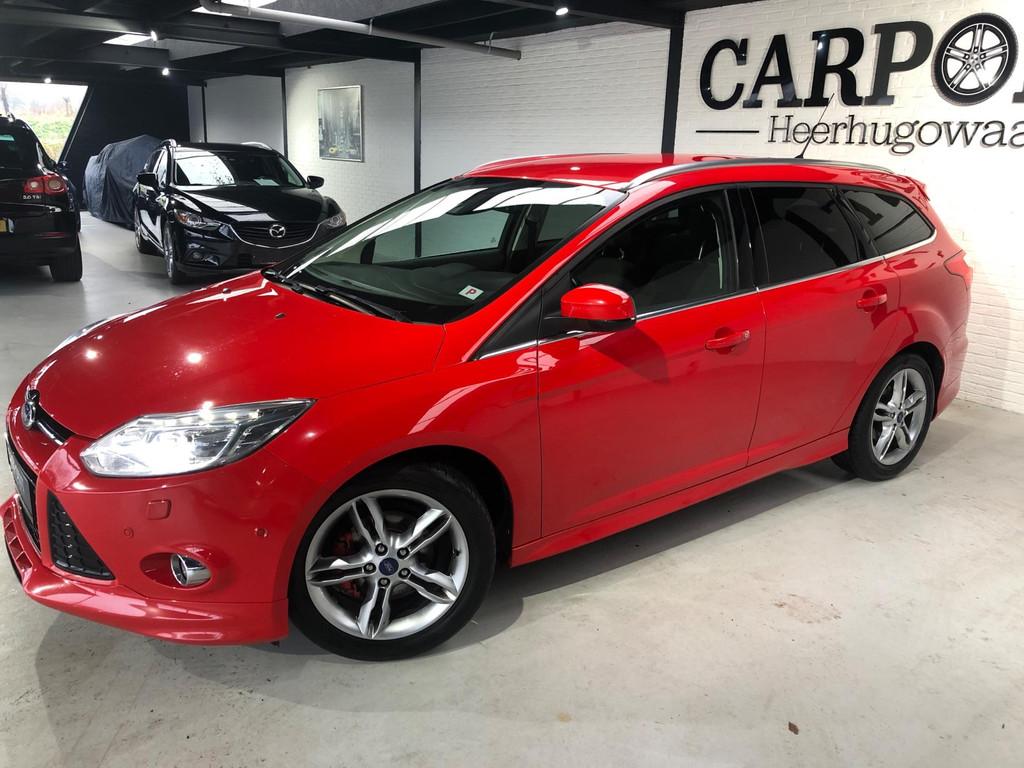 Ford Focus Wagon 1.0 EcoBoost Titanium ST Line 2014 125PK Cr, 125 pk, Gebruikt, Origineel Nederlands, Handgeschakeld