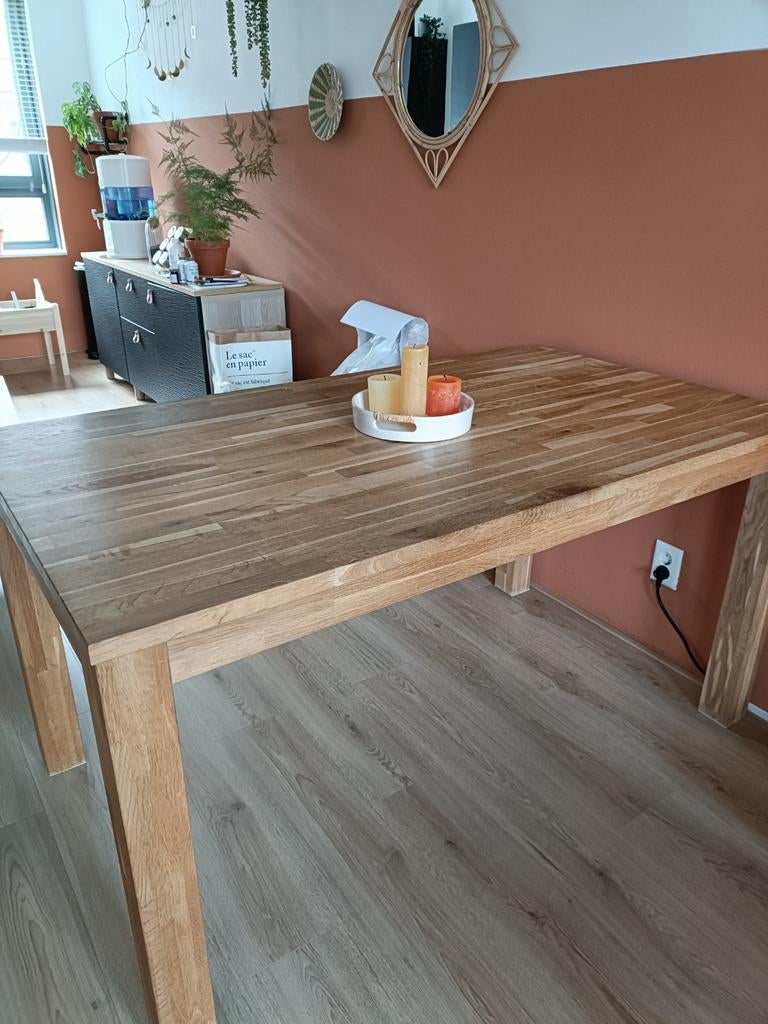 Karwei eettafel robuuste houtlook, goed onderhouden, Ophalen, Gebruikt, 50 tot 100 cm, 150 tot 200 cm