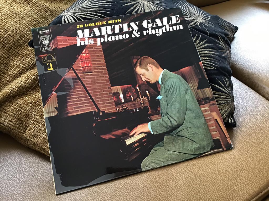 LP, 1970, MARTIN GALE, HIS PIANO & RHYTHM, CBS, S64014, 1960 tot 1980, Ophalen of Verzenden, Zo goed als nieuw, 12 inch
