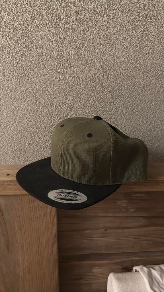 Snapback pet, Ophalen of Verzenden, Nieuw, One size fits all, Pet