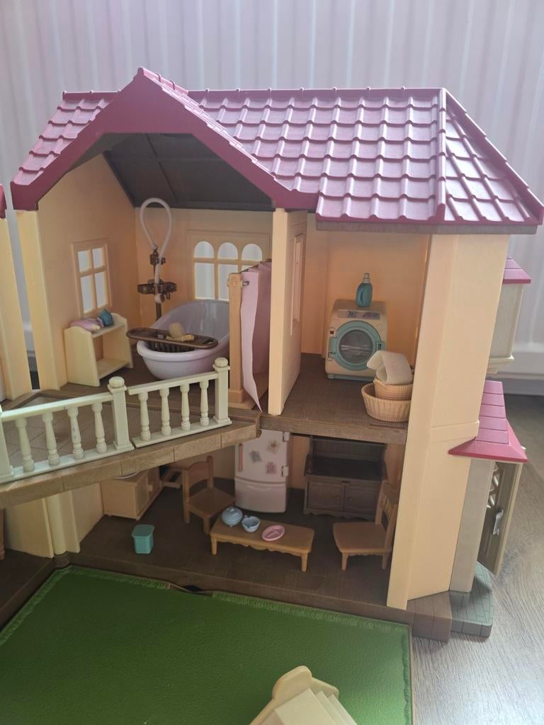 Sylvanian familie, Kinderen en Baby's, Speelgoed | Poppenhuizen, Ophalen of Verzenden, Zo goed als nieuw, Poppenhuis