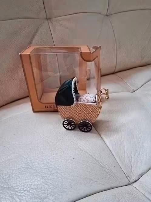 Heidi Ott miniatuur poppenwagen, Ophalen of Verzenden