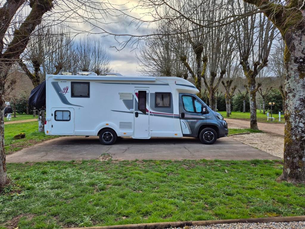 Luxe Rapido Half-integraal Premium Editie, Ringverwarming, Luifel, Fiat, 7 tot 8 meter