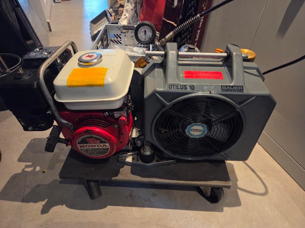 Bauer Utilus 10 Duikcompressor - Honda Motor, Watersport en Boten, Duiken, Ophalen, Gebruikt, Duikfles