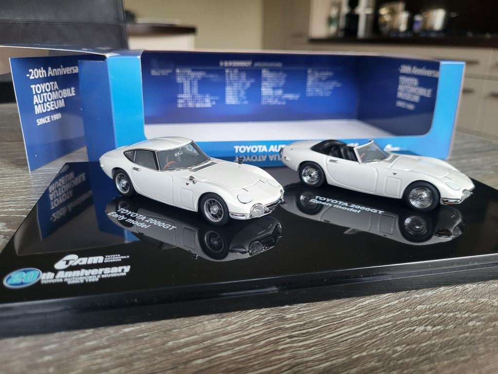 Toyota 2000gt set schaal 1:43, Ophalen of Verzenden, Zo goed als nieuw, Auto, Overige merken