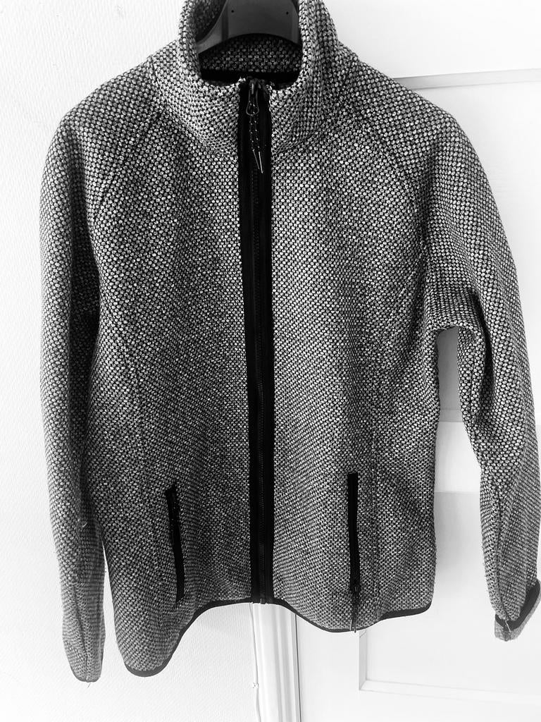 Te koop: nieuw vest, Kjelvik, grijs, maat M, Ophalen of Verzenden, Nieuw, Grijs