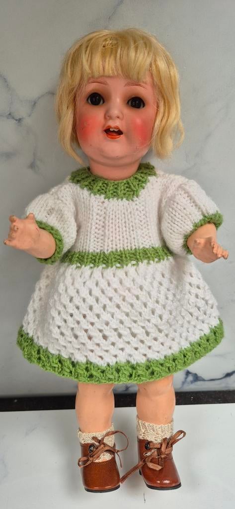 Vintage popje gespoten porselein 39cm, Ophalen of Verzenden, Pop