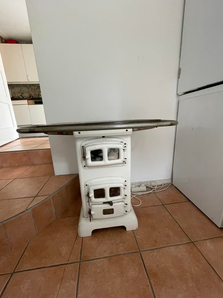 Witte antiek fornuis op hout ETNA 830, Huis en Inrichting, Kachels, Ophalen, Gebruikt, Houtkachel, Vrijstaand