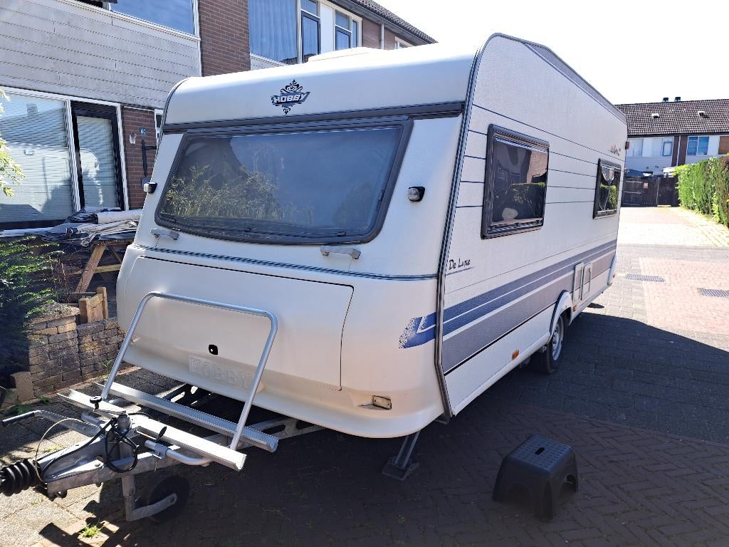 Nette Hobby Caravan 12 De Lux vanaf 26-04 Tekoop, Rondzit, Hobby, Particulier, 4 tot 5 meter