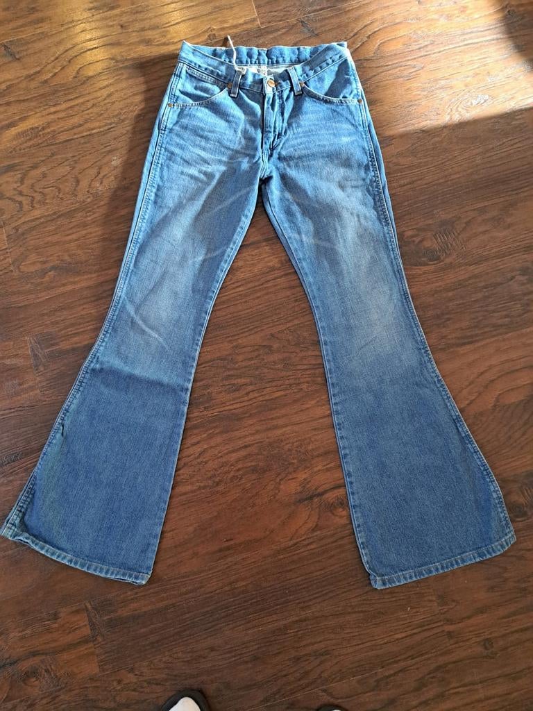 Wrangler flared jeans maat 26/32 nieuw, Blauw, Nieuw, W27 (confectie 34) of kleiner, Wrangler