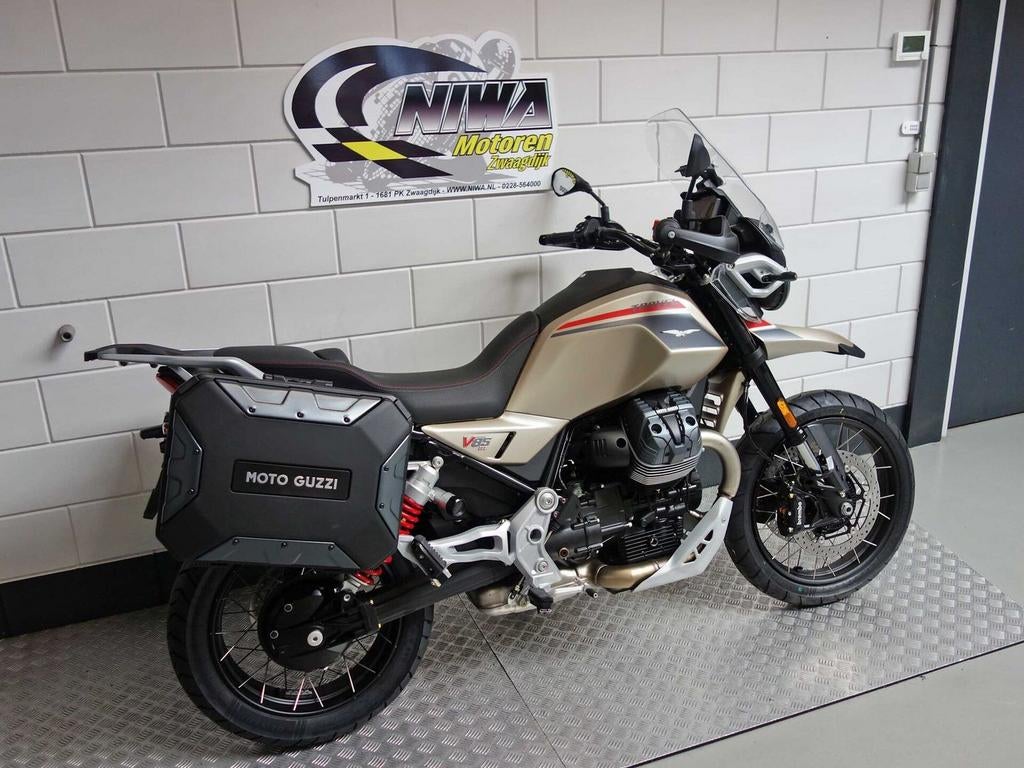 MOTO GUZZI V 85 TT - foto 3