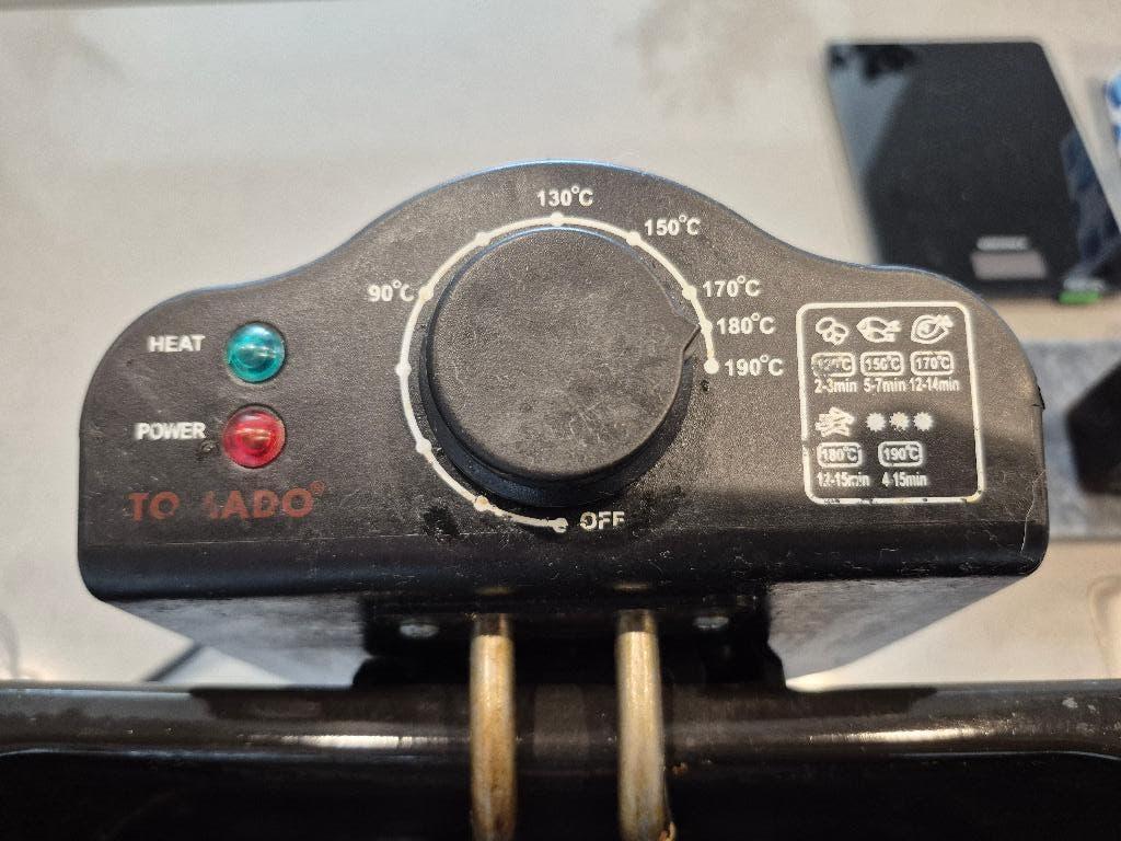 omado frituurpan met 3 frituurmandjes – grote inhoud, Witgoed en Apparatuur, Frituurpannen, 4 liter of meer, Ophalen, Gebruikt