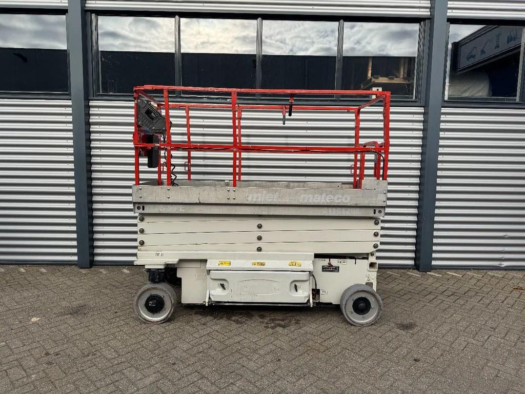 JLG 2646ES Hoogwerker Schaarhoogwerker (bj 2014)