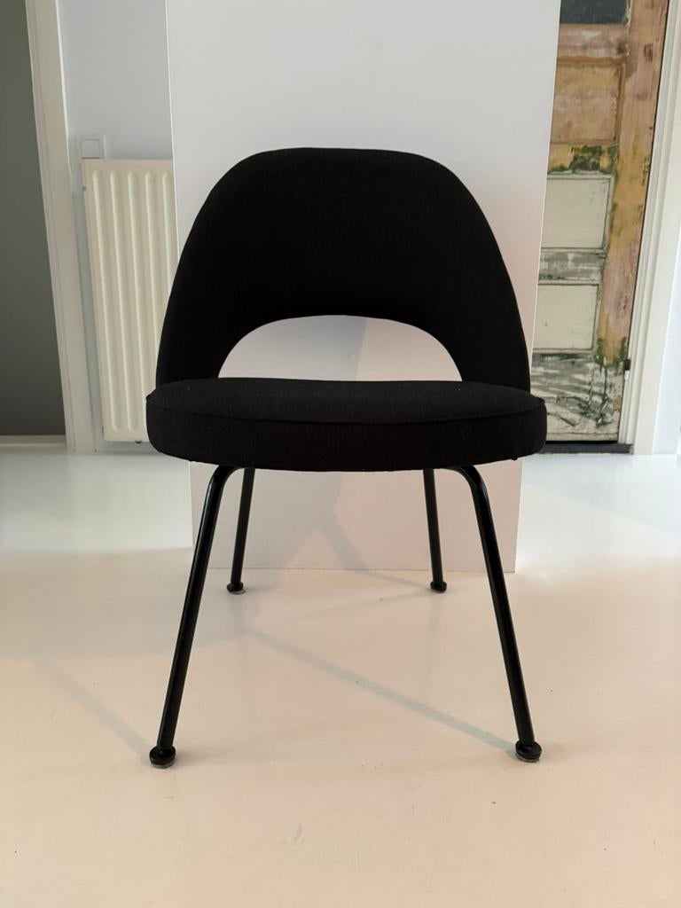 Knoll Saarinen Conference Chair - Zwart, Zwart, Ophalen of Verzenden, Zo goed als nieuw, Metaal