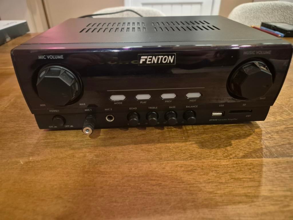 Fenton AV440 digitale karaoke versterker met Bluetooth, Ophalen of Verzenden, Zo goed als nieuw, Complete set