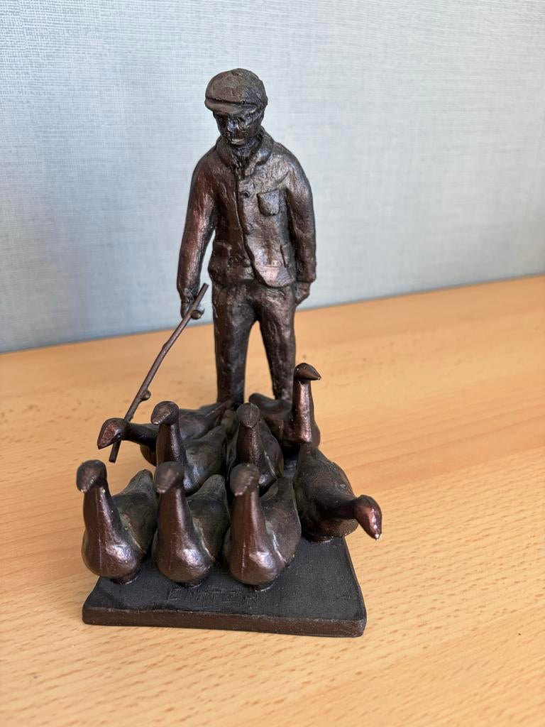 Beeldje ganzenhoeder - replica, Ophalen of Verzenden, Gebruikt, Mens