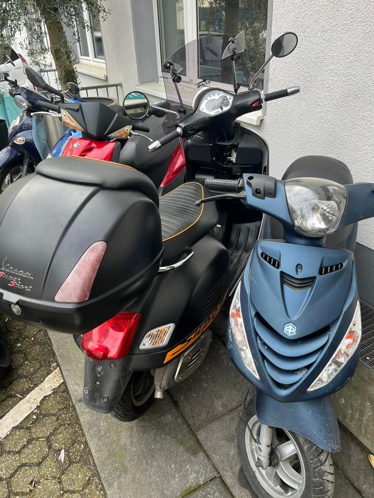 Vespa GTS 300 Schade 2014 geen WOK duitse papieren, Ophalen, Vespa