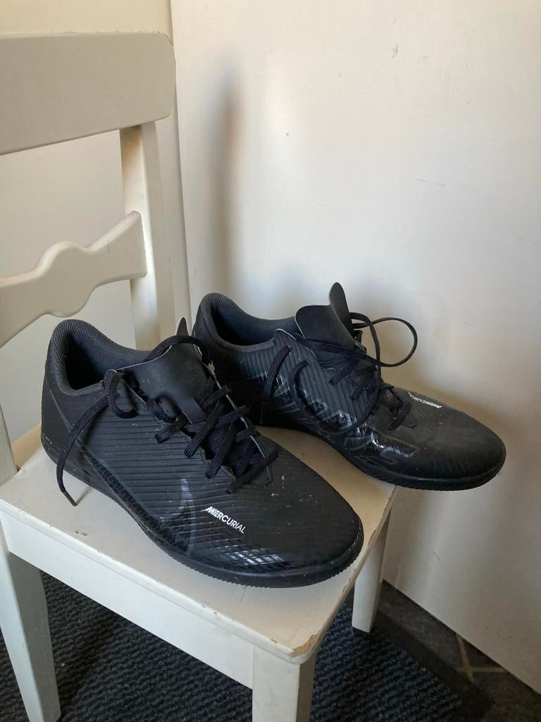 Nike Mercurial Zaalvoetbalschoenen Jongens Maat 41, Ophalen of Verzenden, Gebruikt, Schoenen