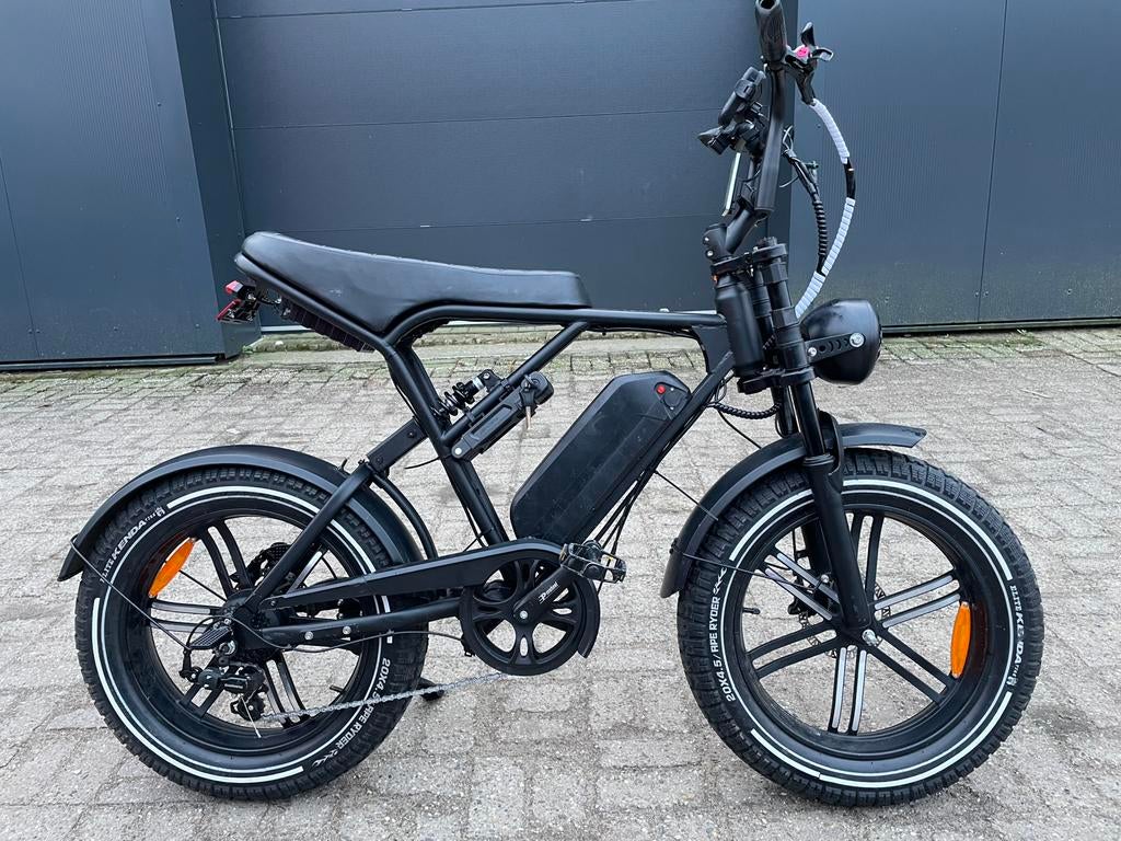 Unieke fatbike ouxi H9 met extra brede banden van ape ryder, Fietsen en Brommers, 59 cm of meer, Ophalen of Verzenden, Zo goed als nieuw