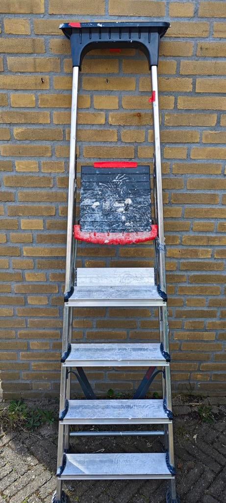 Altrex huishoudtrap 5 treden, Ophalen, Gebruikt, Trap, Opvouwbaar of Inschuifbaar