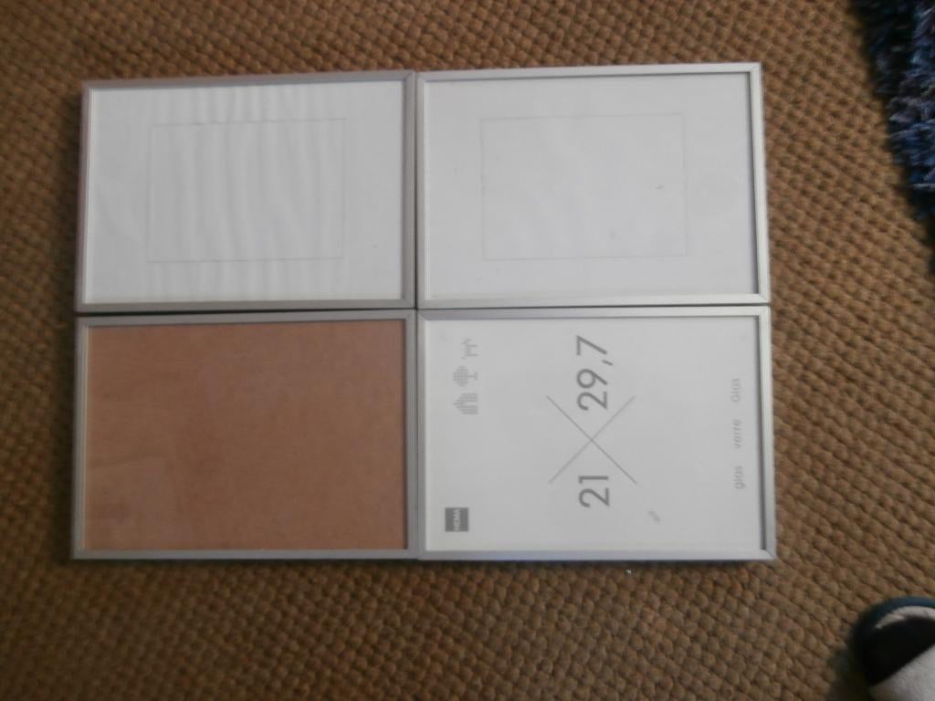 lijst wissellijst glas aluminium randje hema fotolijst 22x31, Minder dan 50 cm, Metaal of Aluminium, Ophalen of Verzenden, Zo goed als nieuw