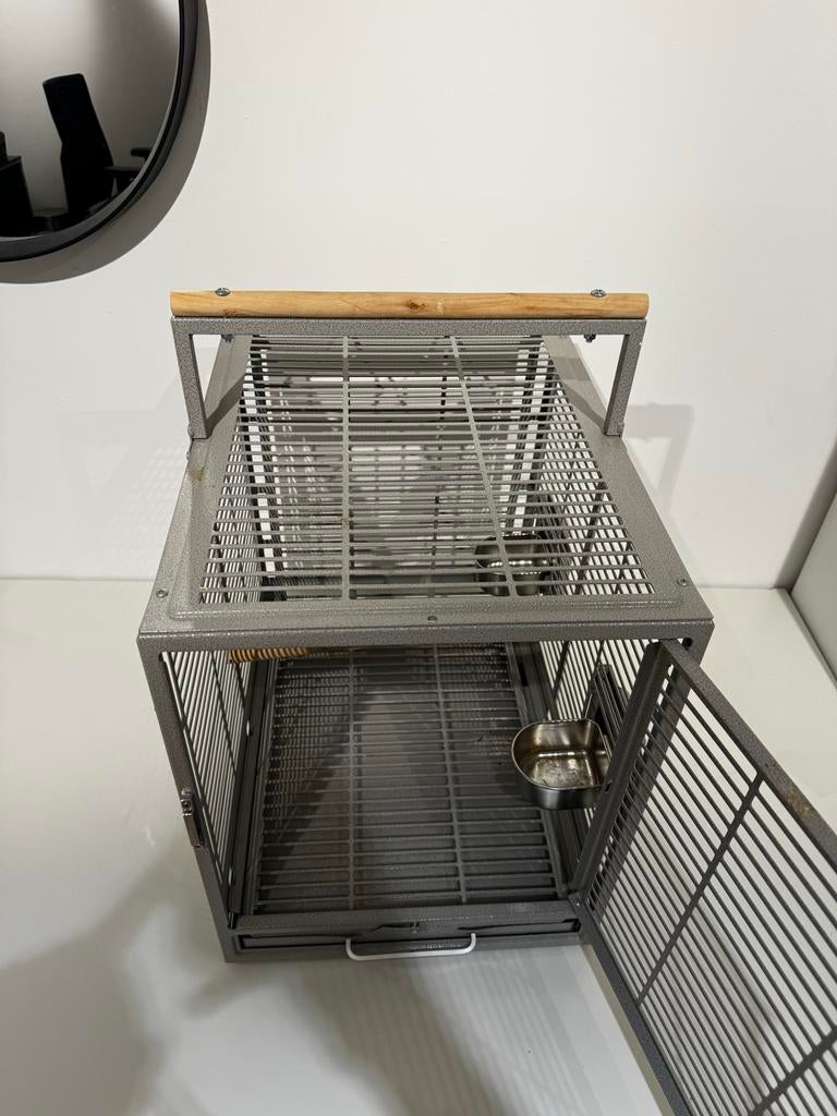 Papegaaien kooi / transport kooi, Ophalen, Zo goed als nieuw, Metaal, Vogelkooi