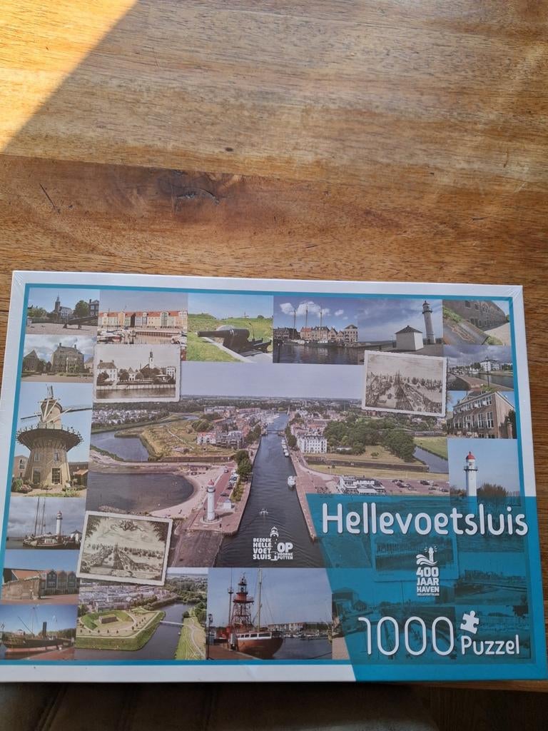 Puzzel Hellevoetsluis 1000 stukjes - Nieuw in folie, Ophalen of Verzenden, 500 t/m 1500 stukjes, Nieuw, Legpuzzel