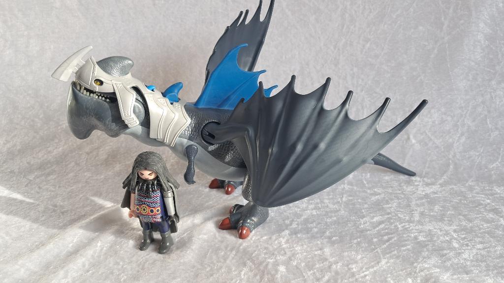 zgan. Drako bloedvuist + draak harnas, Playmobil, Hoe tem je, Ophalen of Verzenden, Zo goed als nieuw, Los playmobil
