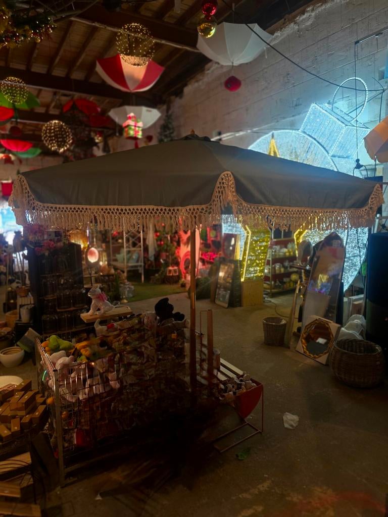 Volantes Ibiza parasol kaki 3m nieuw in doos, Tuin en Terras, Parasols, Ophalen of Verzenden, Nieuw, Stokparasol