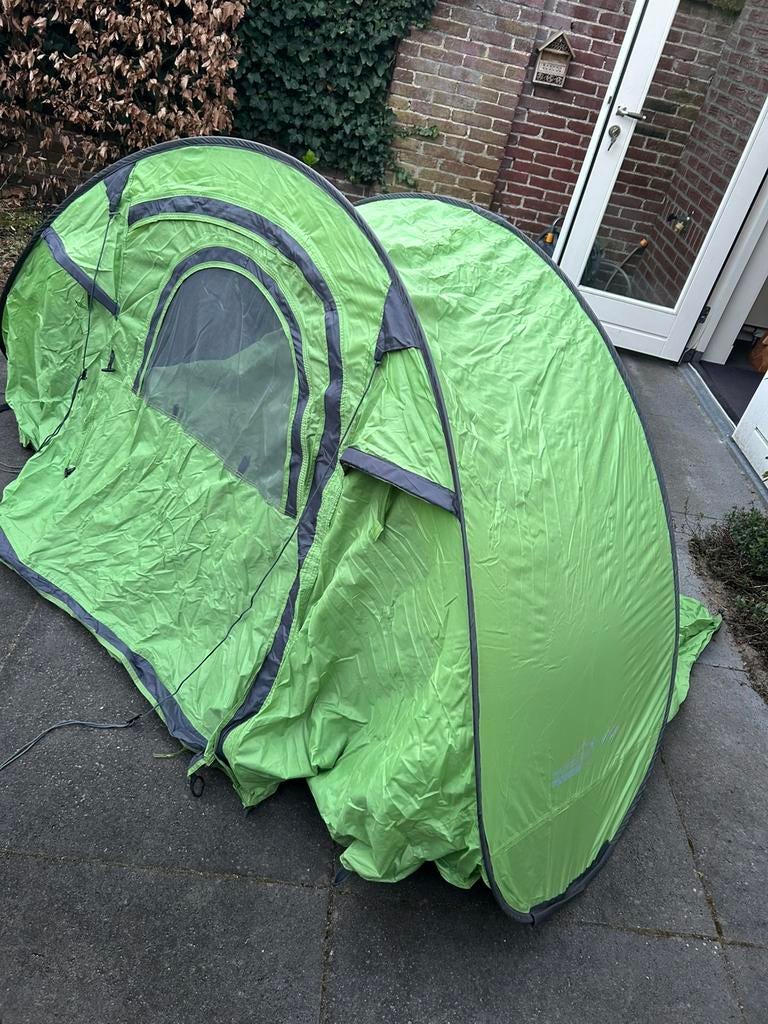 Wildebeast basecamp pop up tent shinga green, Caravans en Kamperen, Tenten, Ophalen of Verzenden, Zo goed als nieuw, Tot en met 2