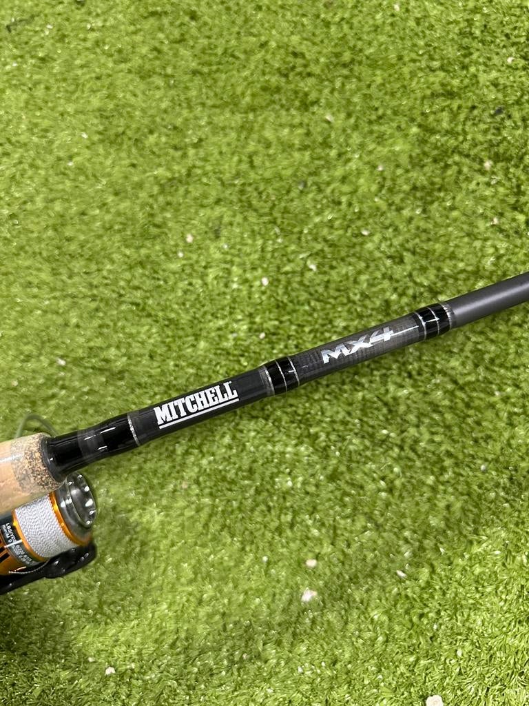 Nieuwe Mitchell MX4 spinhengel + Arca molen + lijn, 2.40m, Ophalen of Verzenden, Nieuw, Complete set