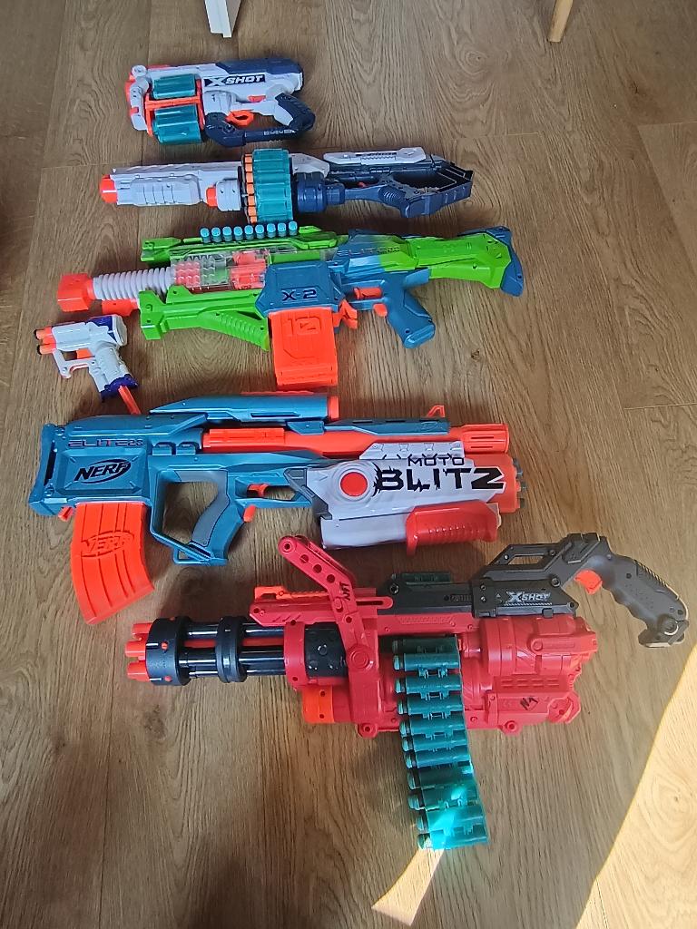 Nerf+attachments verzameling, Ophalen, Gebruikt
