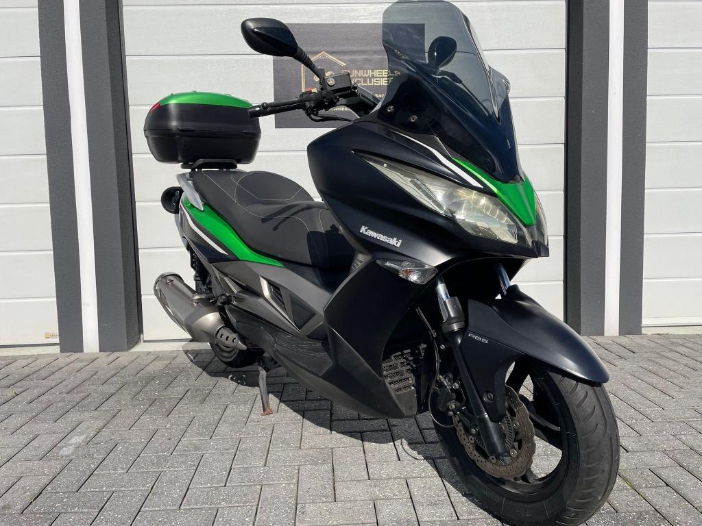 Kawasaki J300 Motorscooter ABS matgroen | 2014 | Led - foto 3