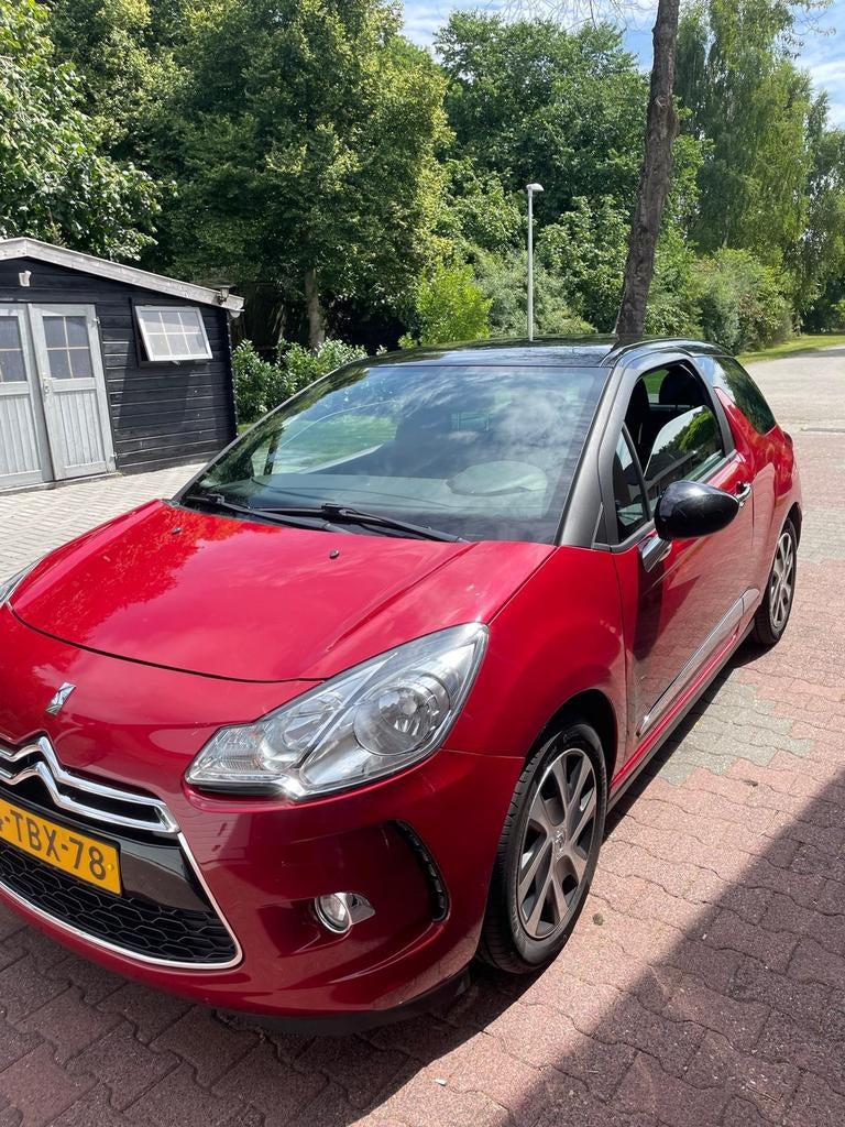 Citroën DS3 1.2 VTI 2014 Rood, Voorwielaandrijving, Stof, 1199 cc, Origineel Nederlands