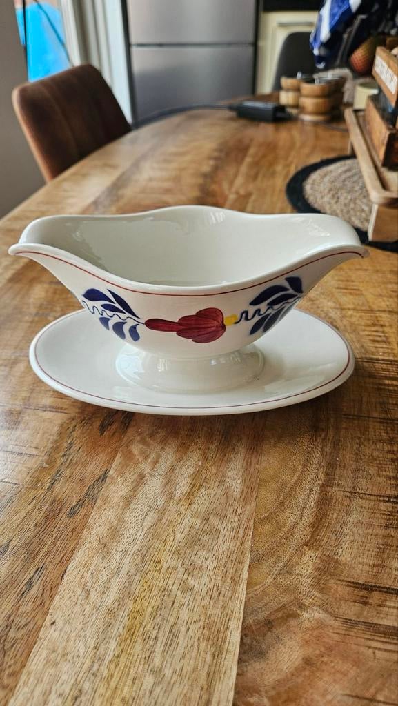 Boerenbont sauskom met schotel - Boch Royal Sphinx, Gebruikt, Keramiek, Overige typen, Ophalen of Verzenden