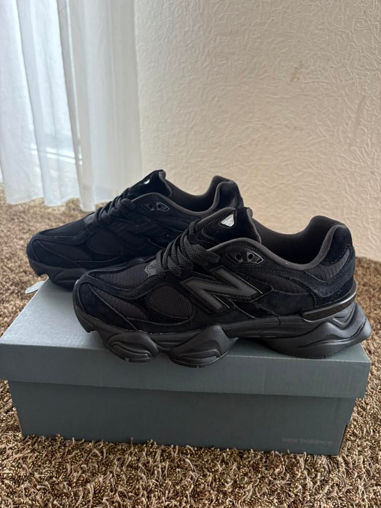 New balance 9060 41, Kleding | Heren, Schoenen, Ophalen of Verzenden, Zo goed als nieuw