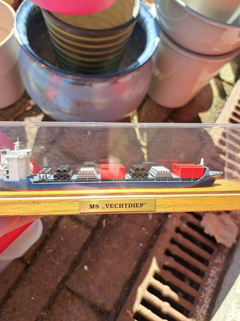Modelbouw Conrad MS "VECHTDIEP" Multi-Purpose Schip, Ophalen of Verzenden, Gebruikt, 1:200 of kleiner, Overige merken