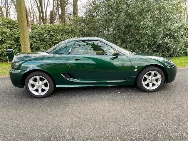 MG TF 1.8 TF 135, 13 km/l, 4 cilinders, Cabriolet, 1796 cc