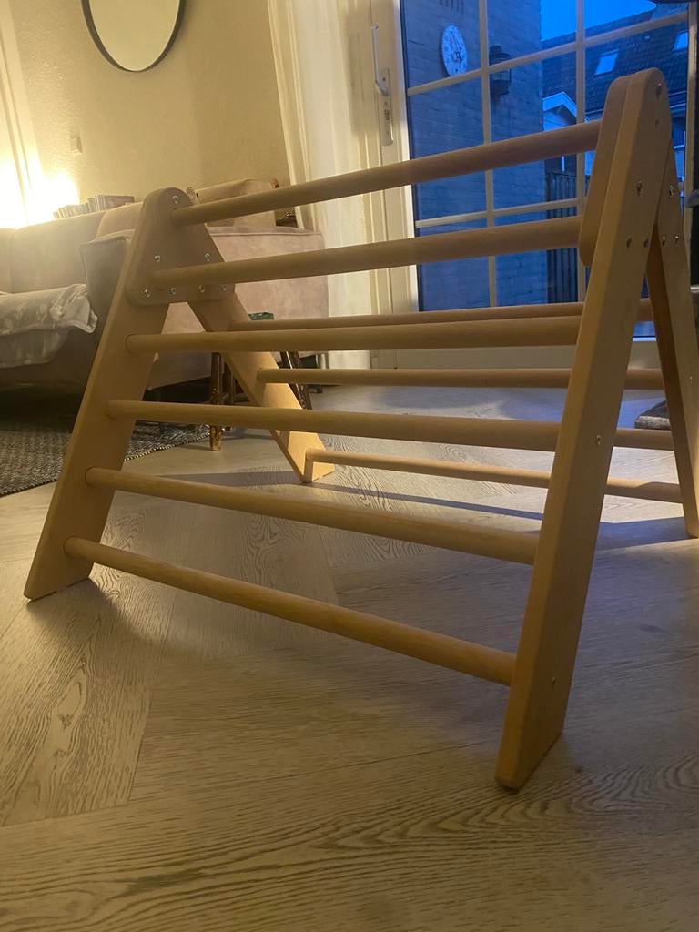 Houten  klimrek met glijbaan, Ophalen, Zo goed als nieuw