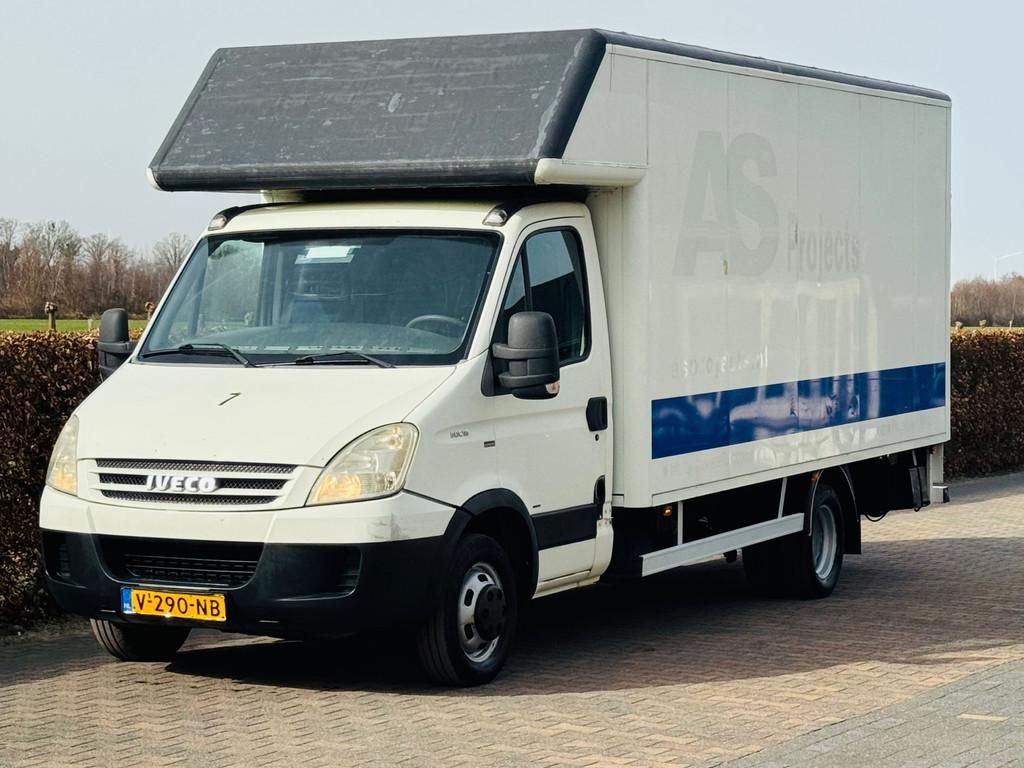 Iveco Daily 50C18 AIRCO MEUBELBAK LAADKLEP, Auto's, Bestelauto's, Gebruikt, 4 cilinders, Iveco, Wit