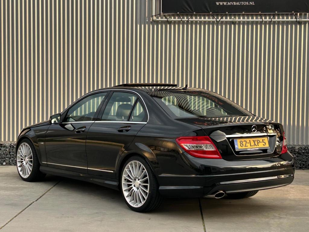 Mercedes-Benz C-klasse 250 CGI BlueEFFICIENCY Avantgarde Lee, Euro 5, Achterwielaandrijving, Zwart, 4 cilinders