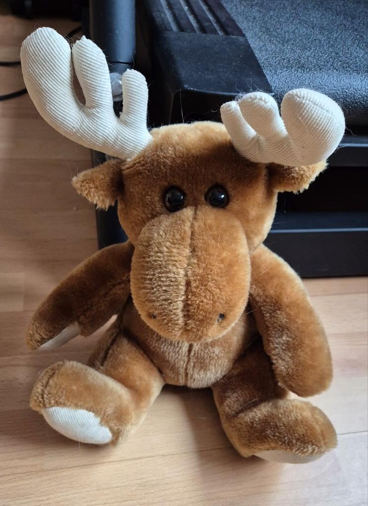 Onbeschadigde eland knuffel, Ophalen of Verzenden, Zo goed als nieuw, Bruin, Overige typen