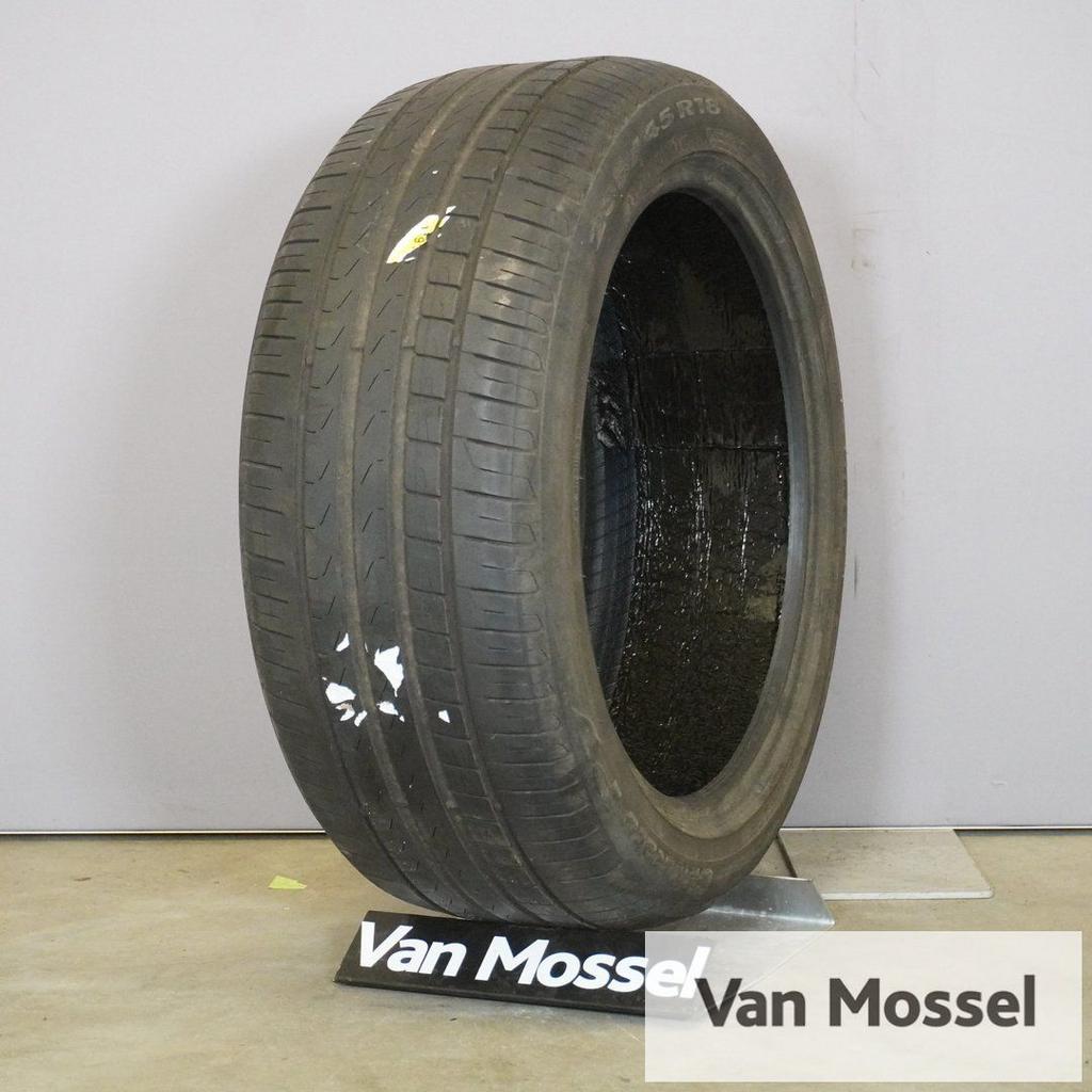 Pirelli Cinturato p7 Zomerband 235/45/R18, 18 inch, Gebruikt, -, -