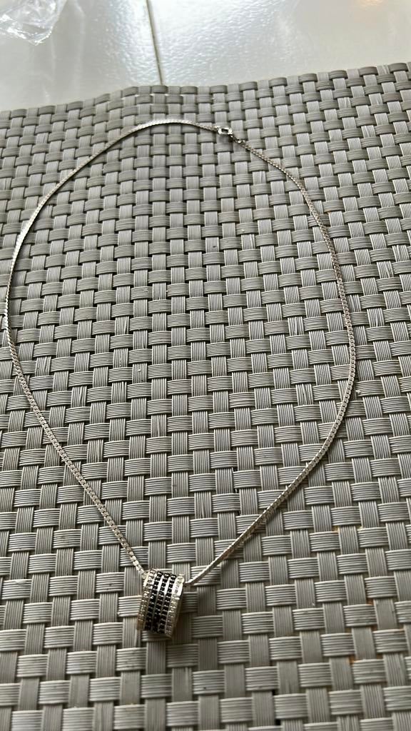 Zilvere ketting prijs 30 euro, Ophalen of Verzenden, Zo goed als nieuw, Zilver