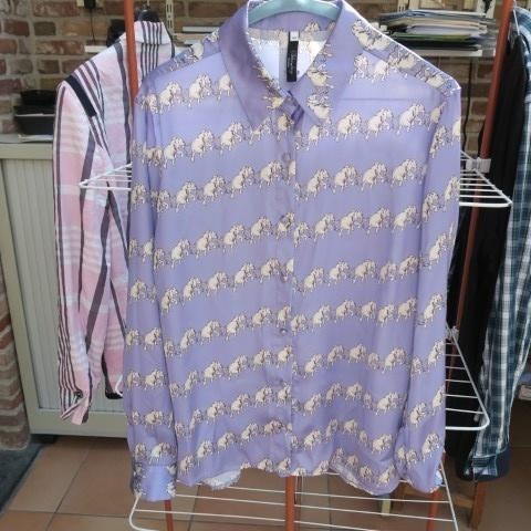 Blouse paars glans print olifantjes Blue Bay mt 40, Maat 38/40 (M), Paars, Ophalen of Verzenden, Zo goed als nieuw