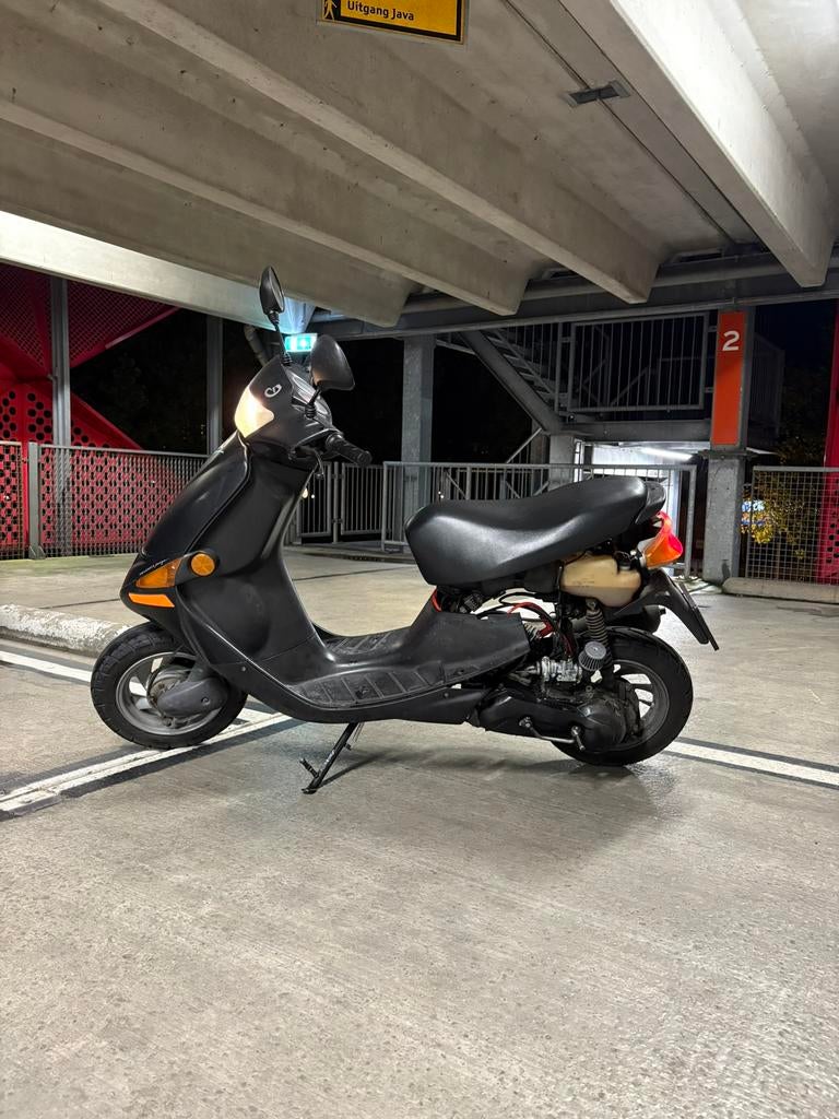 Peugeot zenith kappenset en onderdelen, Fietsen en Brommers, Brommeronderdelen | Scooters, Ophalen of Verzenden, Zo goed als nieuw